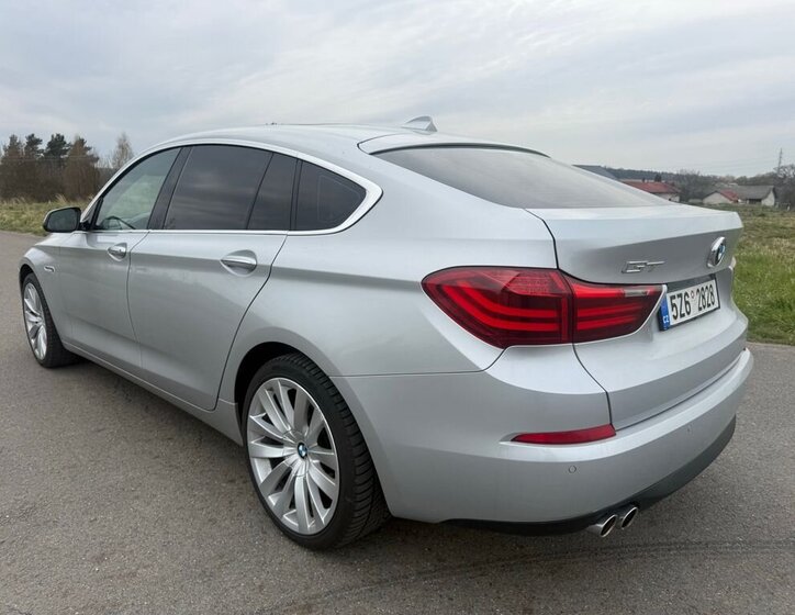 BMW Řada 5 Sedan / Limuzína 3,0 l 190 kw