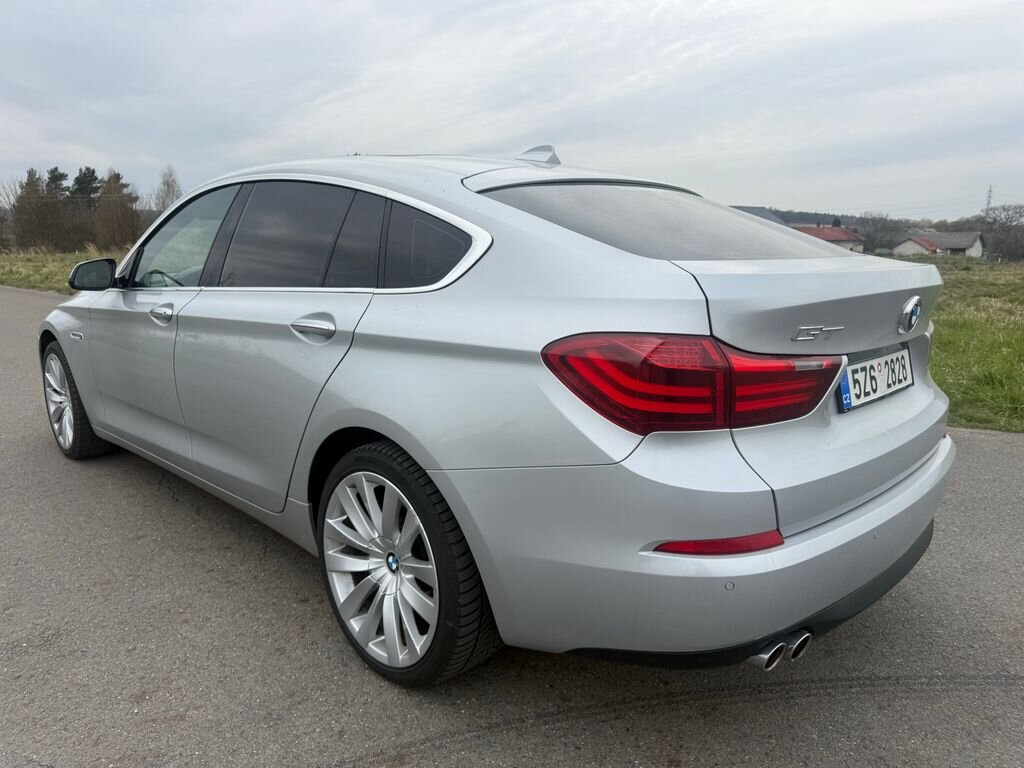 BMW Řada 5 Sedan / Limuzína 3,0 l 190 kw