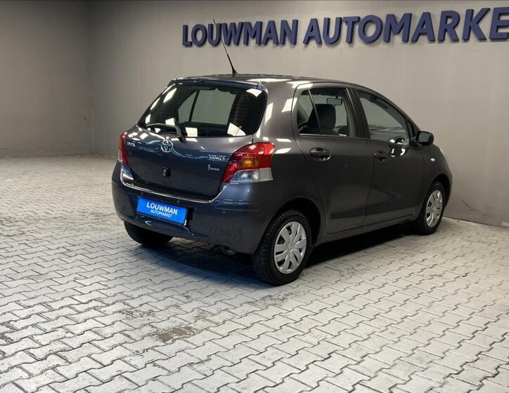 Toyota Yaris Hatchback 998,0 51 kw
