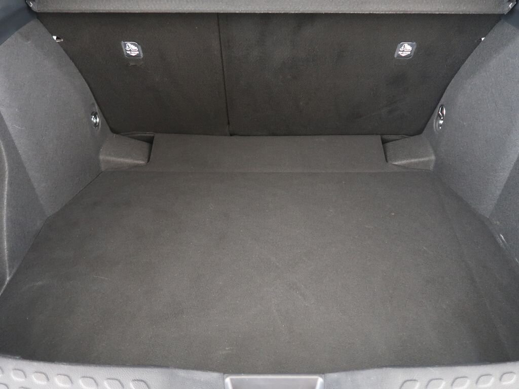 Toyota C-HR SUV 1,8 l 72 kw