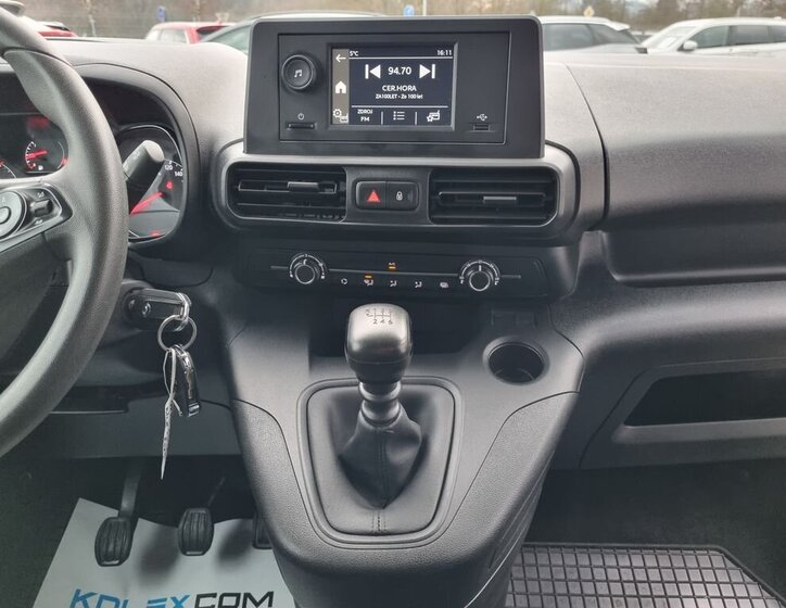 Opel Combo Skříň 1,5 l 96 kw