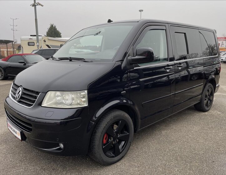 Volkswagen Multivan 2