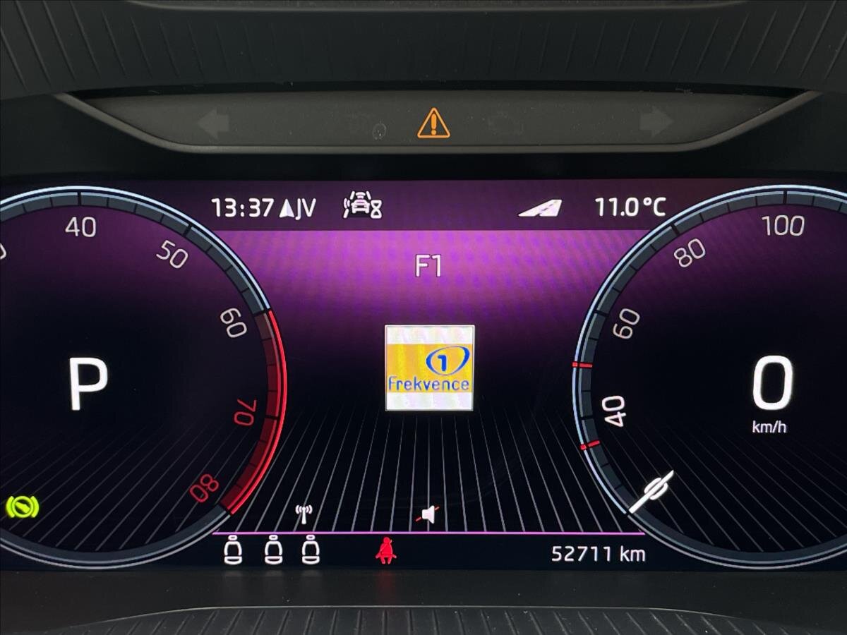 Škoda Karoq SUV / Terénní 1,5 l 110 kw