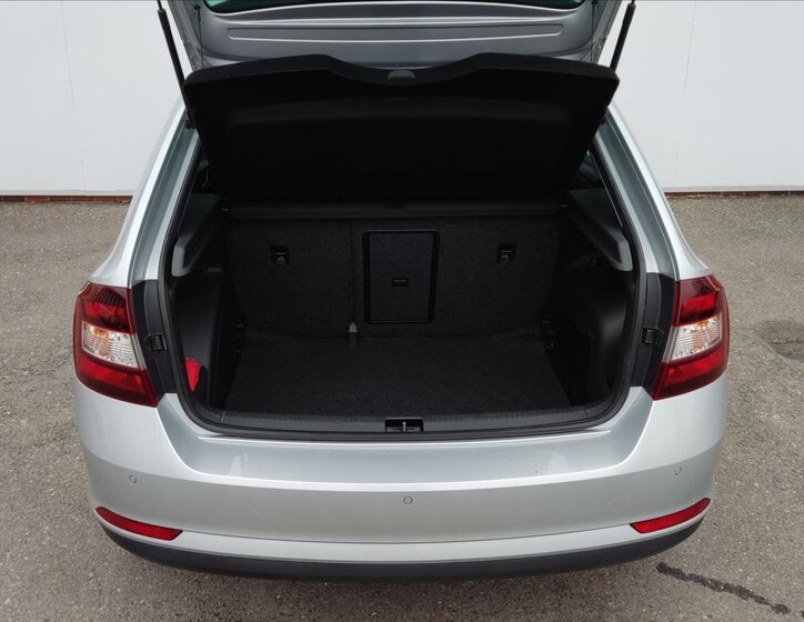 Škoda Rapid Hatchback 1,2 l 81 kw