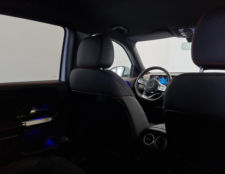 Mercedes-Benz GLB SUV 1,3 l 120 kw