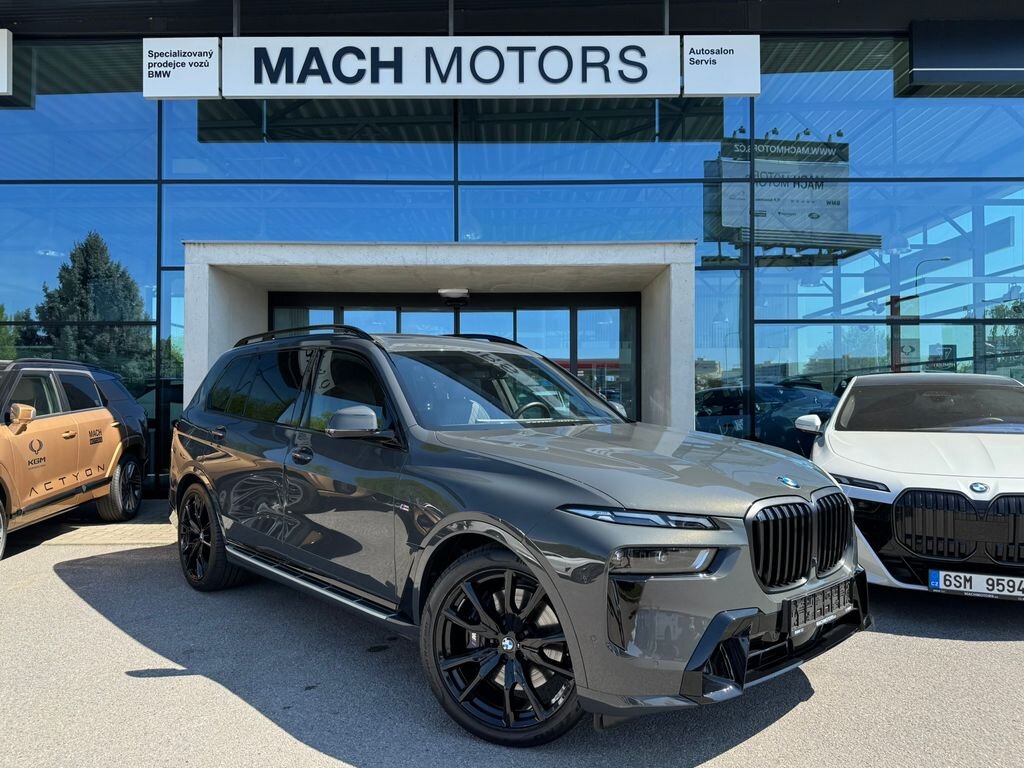 BMW X7 SUV / Terénní 3,0 l 250 kw