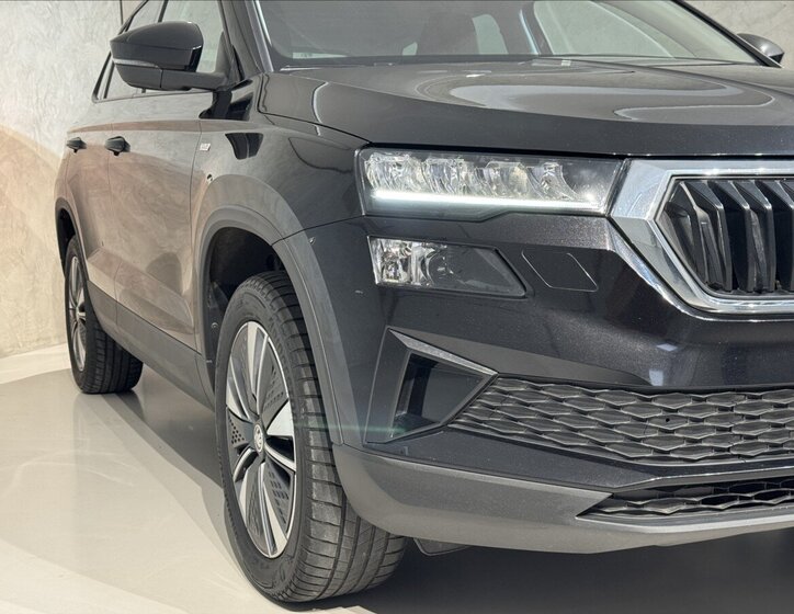 Škoda Karoq SUV / Terénní 2,0 l 85 kw