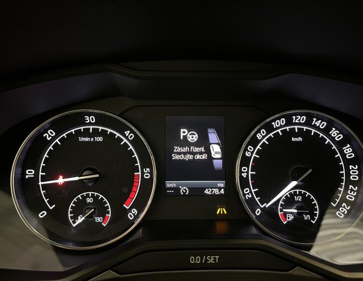 Škoda Superb Kombi 1,6 l 88 kw