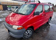 Toyota Hi-Ace Skříň 2,4 l 55 kw