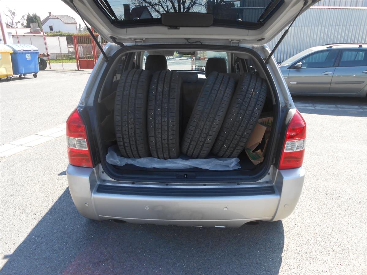 Hyundai Tucson Kombi 2,0 l 82 kw