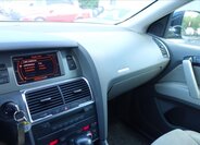 Audi Q7 SUV / Terénní 4,2 l 257 kw