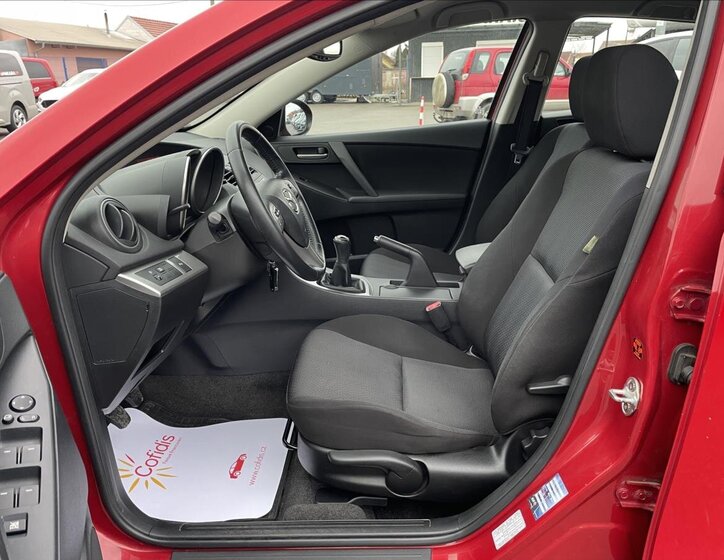 Mazda 3 Hatchback 1,6 l 77 kw