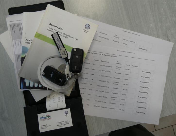 Volkswagen Transporter 28