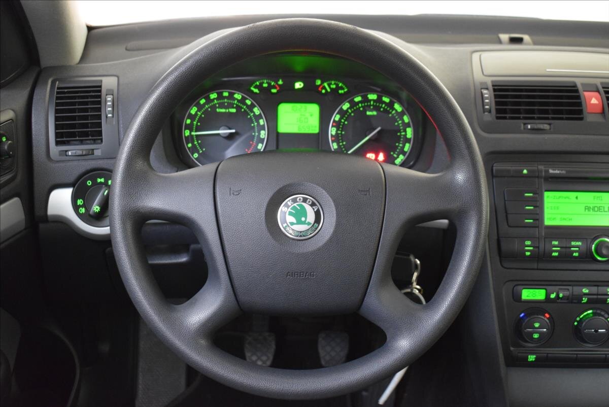 Škoda Octavia Liftback 1,6 l 75 kw