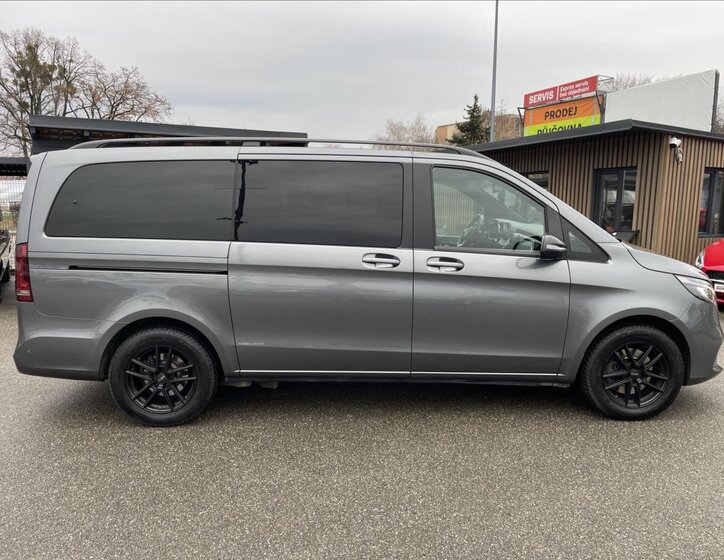 Mercedes-Benz Třídy V MPV 2,0 l 174 kw