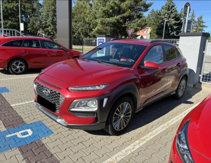 Hyundai Kona 3