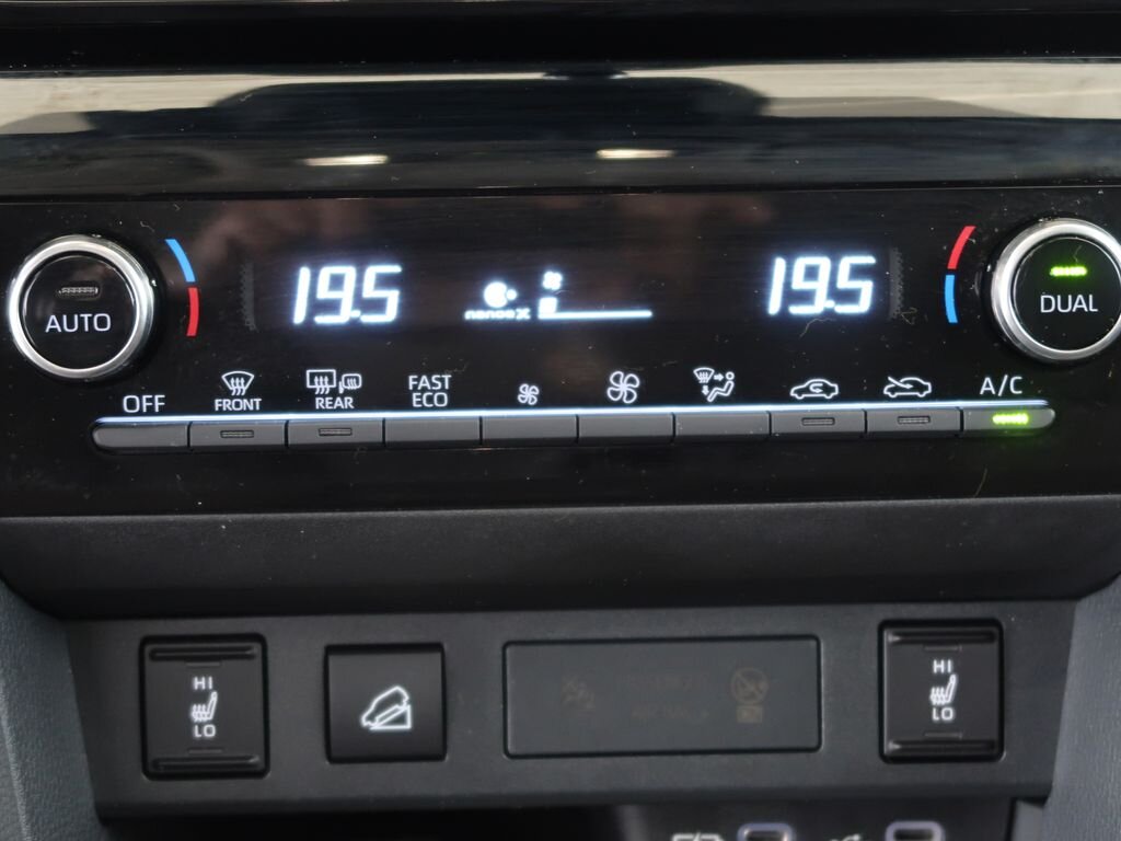 Toyota Yaris Cross SUV / Terénní 1,5 l 68 kw