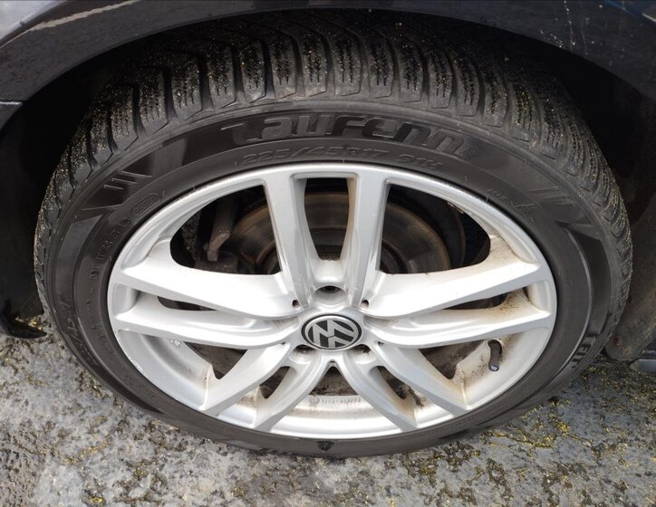 Volkswagen Golf Kombi 1,6 l 77 kw