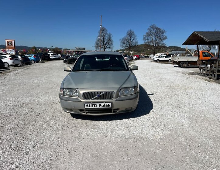 Volvo S80 Sedan / Limuzína 2,5 l 103 kw