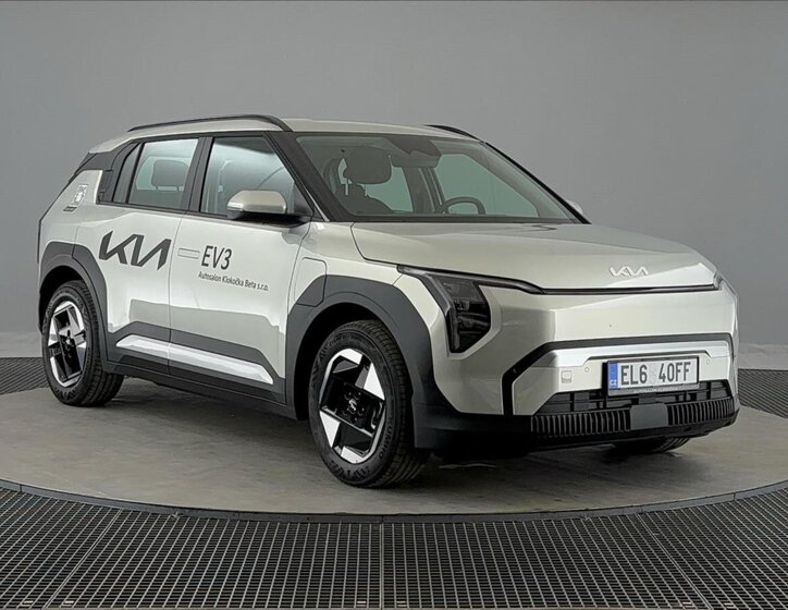 KIA EV3 SUV / Terénní 0,0 150 kw