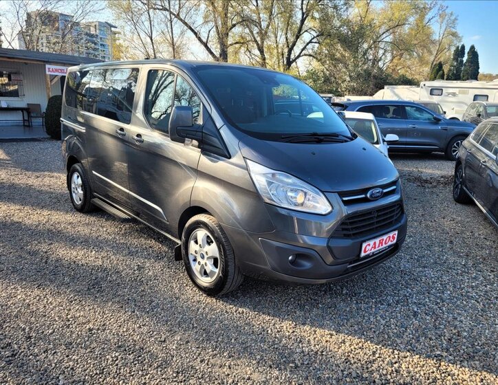 Ford Tourneo Custom MPV 2,0 l 125 kw