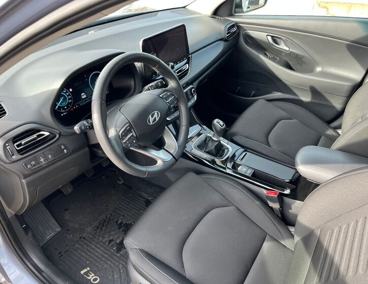Hyundai i30 Kombi 998,0 73 kw