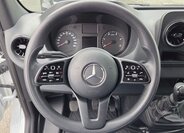 Mercedes-Benz Sprinter 12