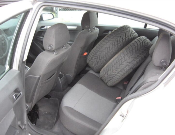 Opel Astra Hatchback 1,6 l 77 kw