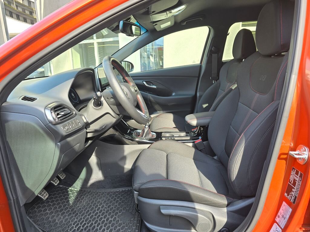 Hyundai i30 Hatchback 1,5 l 70 kw