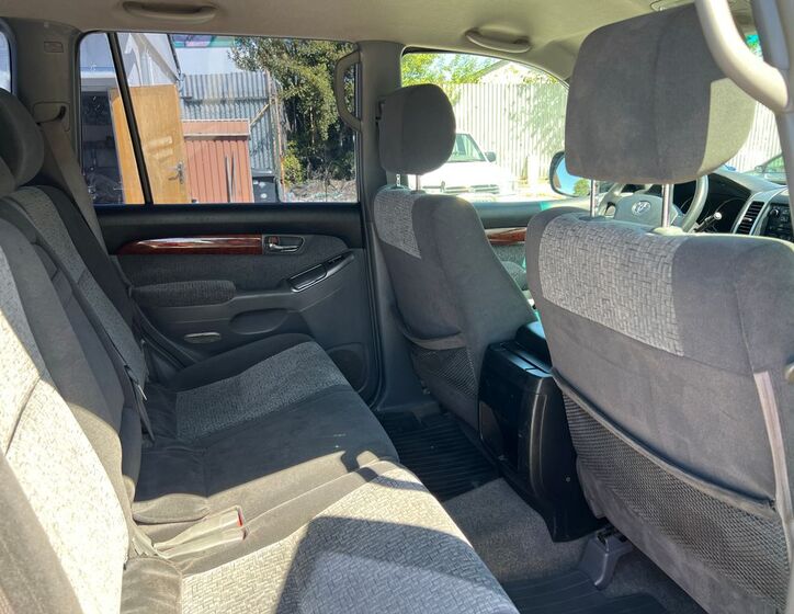 Toyota Land Cruiser 8