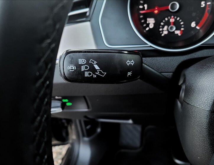 Volkswagen Passat Kombi 2,0 l 90 kw