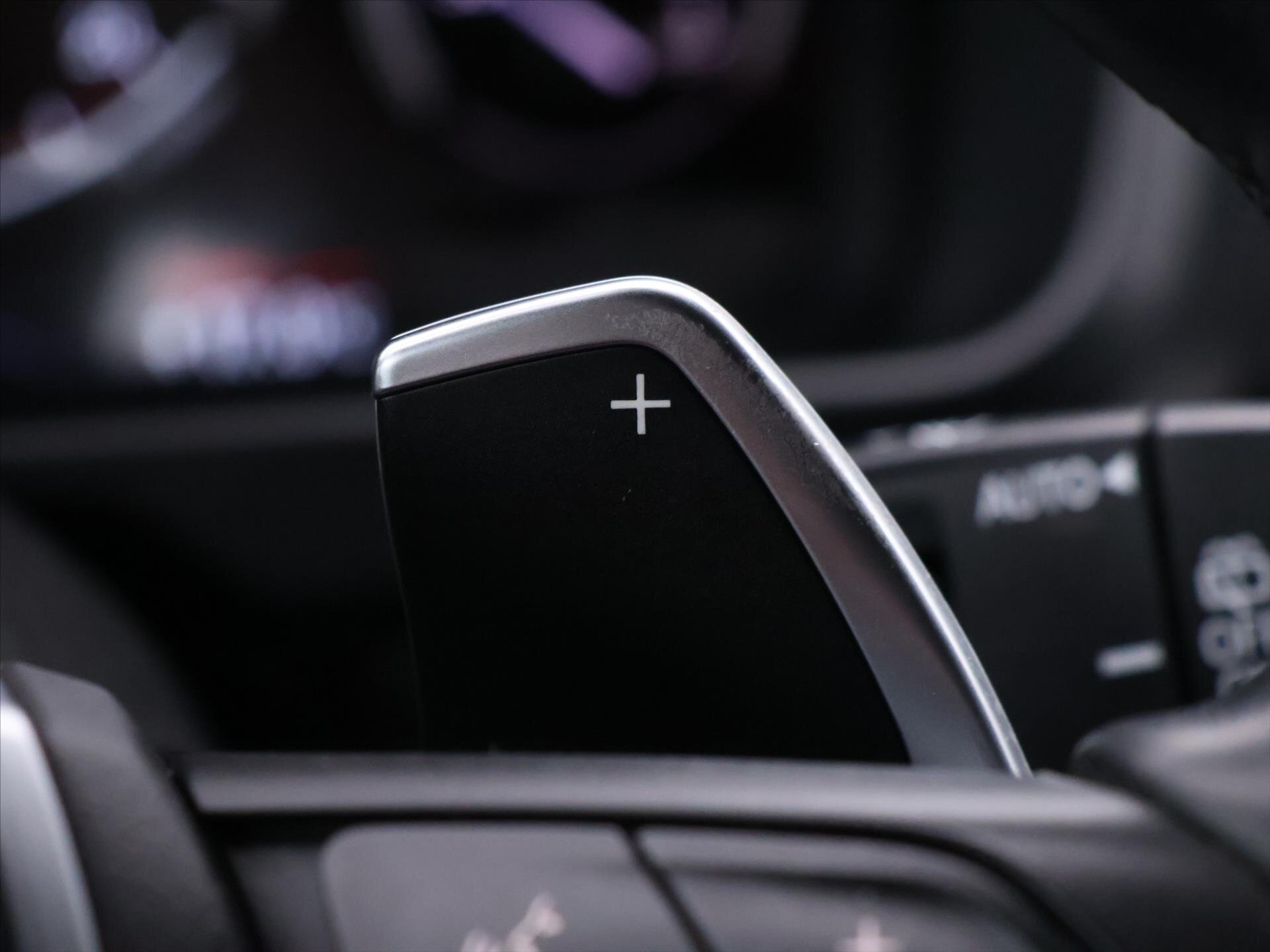 BMW X5 SUV 3,0 l 230 kw