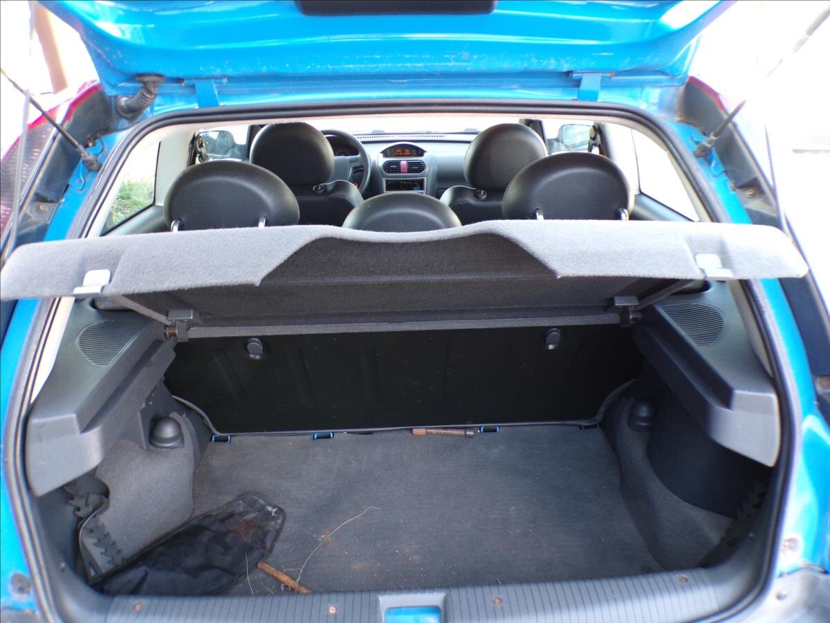 Opel Corsa Hatchback 973,0 43 kw