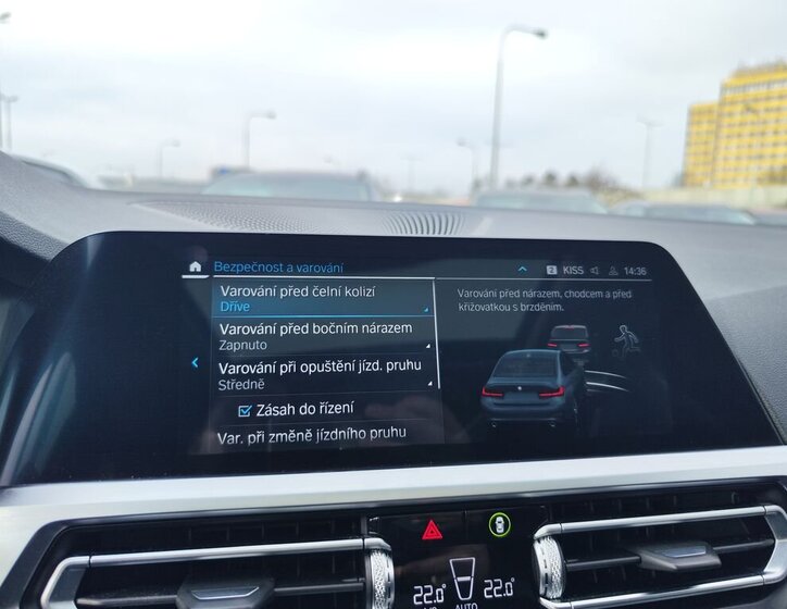 BMW Řada 3 Sedan / Limuzína 2,0 l 215 kw