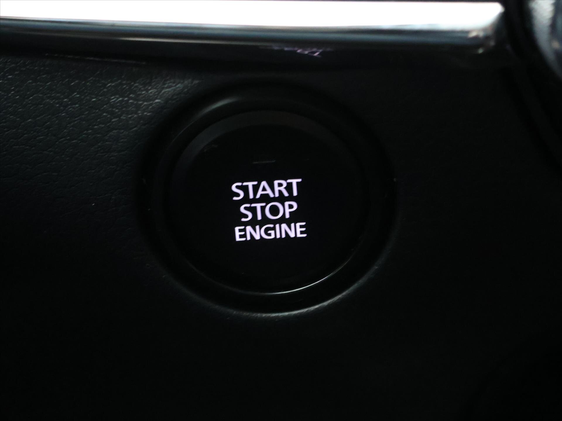 Mazda CX-30 SUV / Terénní 2,0 l 110 kw