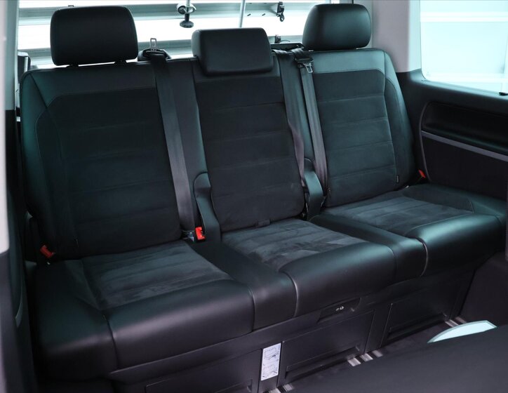 Volkswagen Multivan Kombi 2,0 l 146 kw