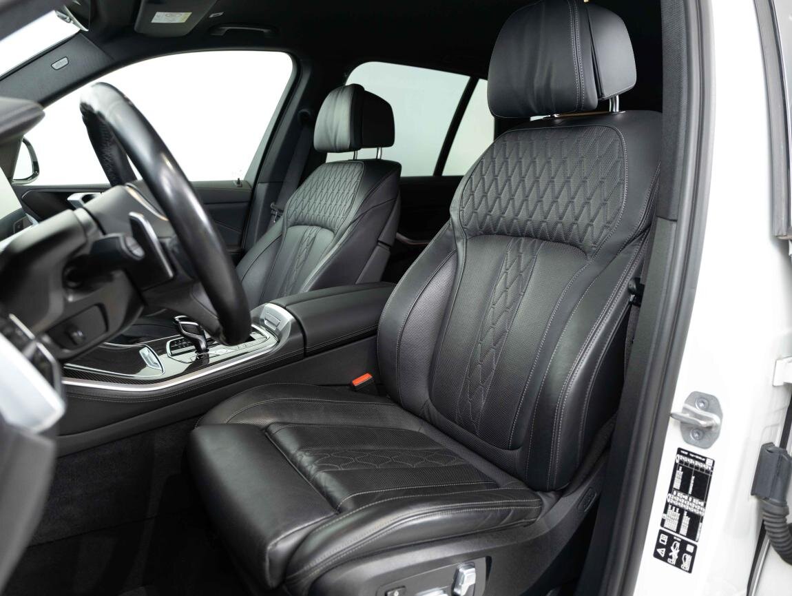 BMW X5 SUV / Terénní 3,0 l 250 kw