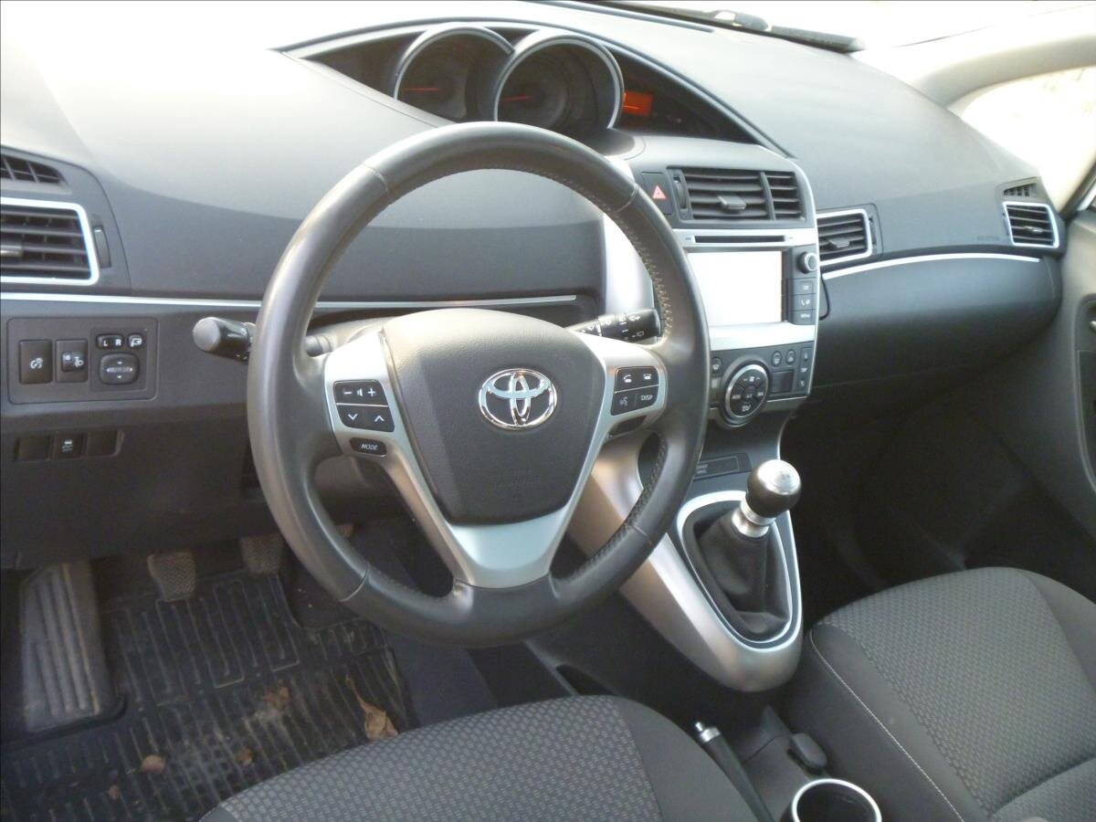 Toyota Verso MPV 1,8 l 108 kw