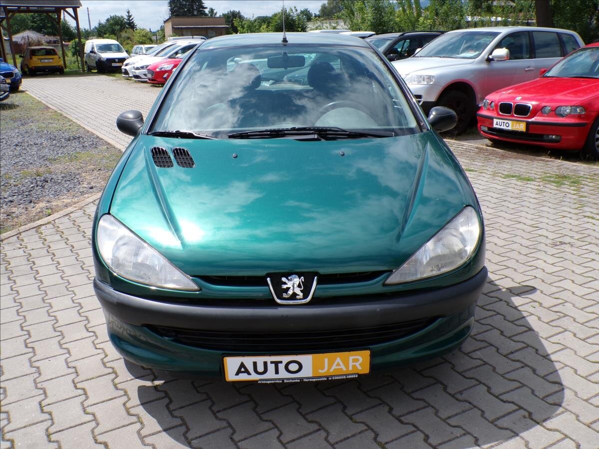 Peugeot 206