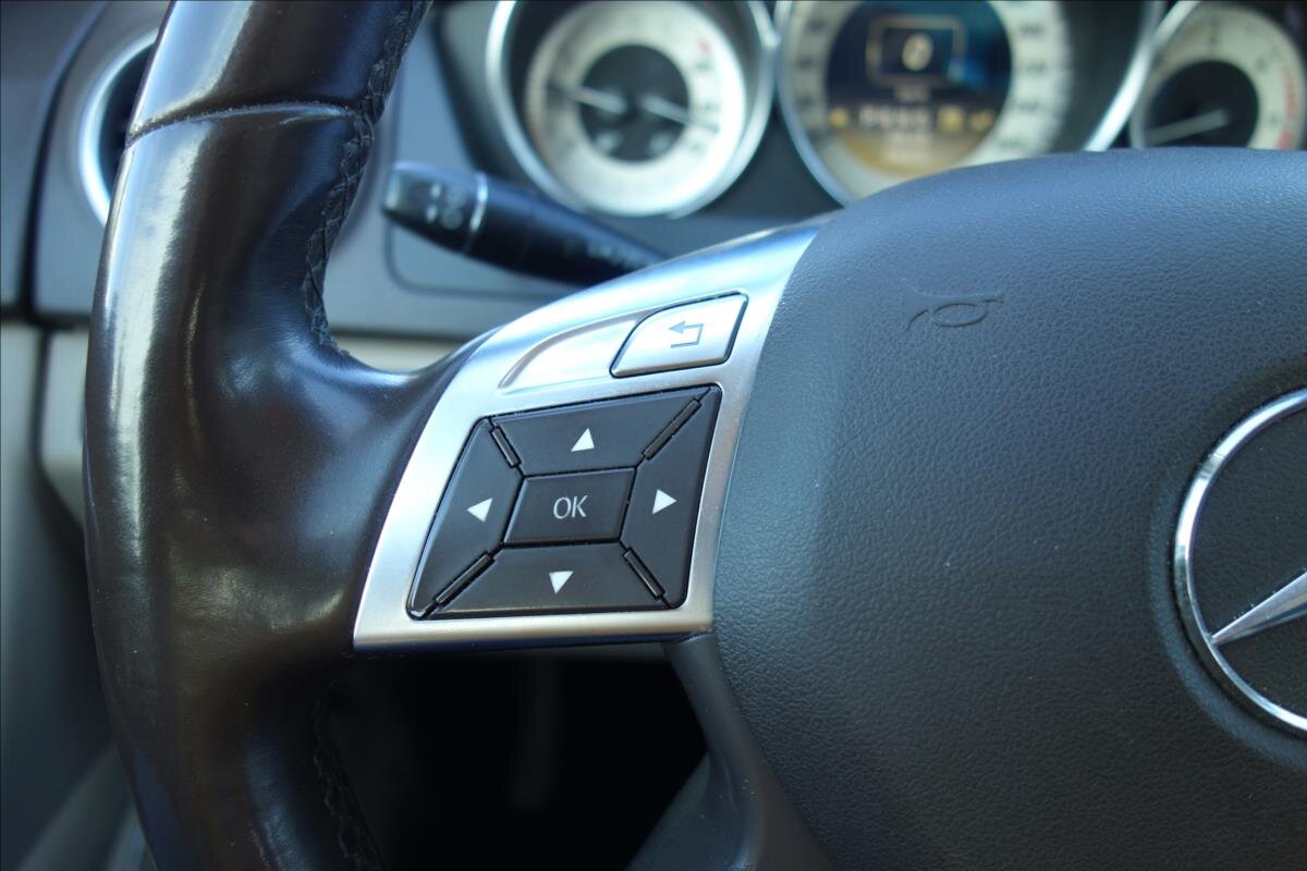 Mercedes-Benz Třídy C Sedan / Limuzína 3,0 l 170 kw