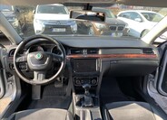Škoda Superb 9