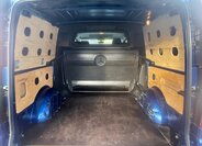 Mercedes-Benz Vito 12
