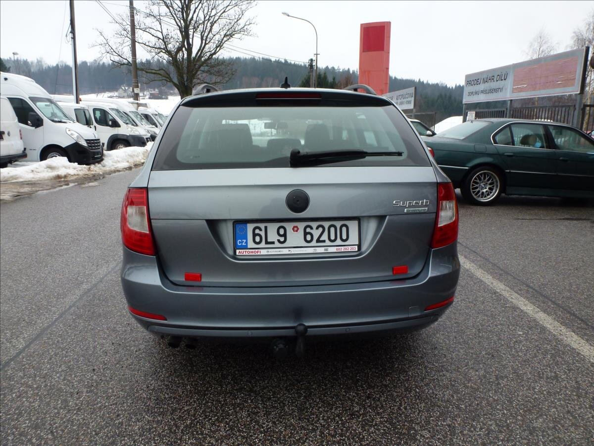 Škoda Superb Kombi 1,6 l 77 kw