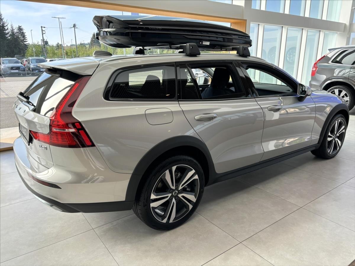 Volvo V60 Kombi 2,0 l 145 kw