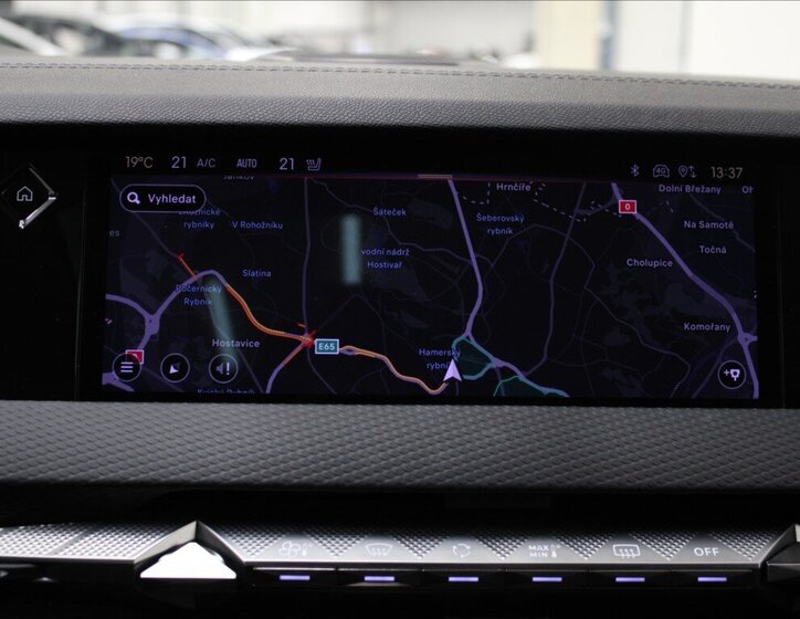 DS Automobiles DS4 SUV / Terénní 1,6 l 165 kw