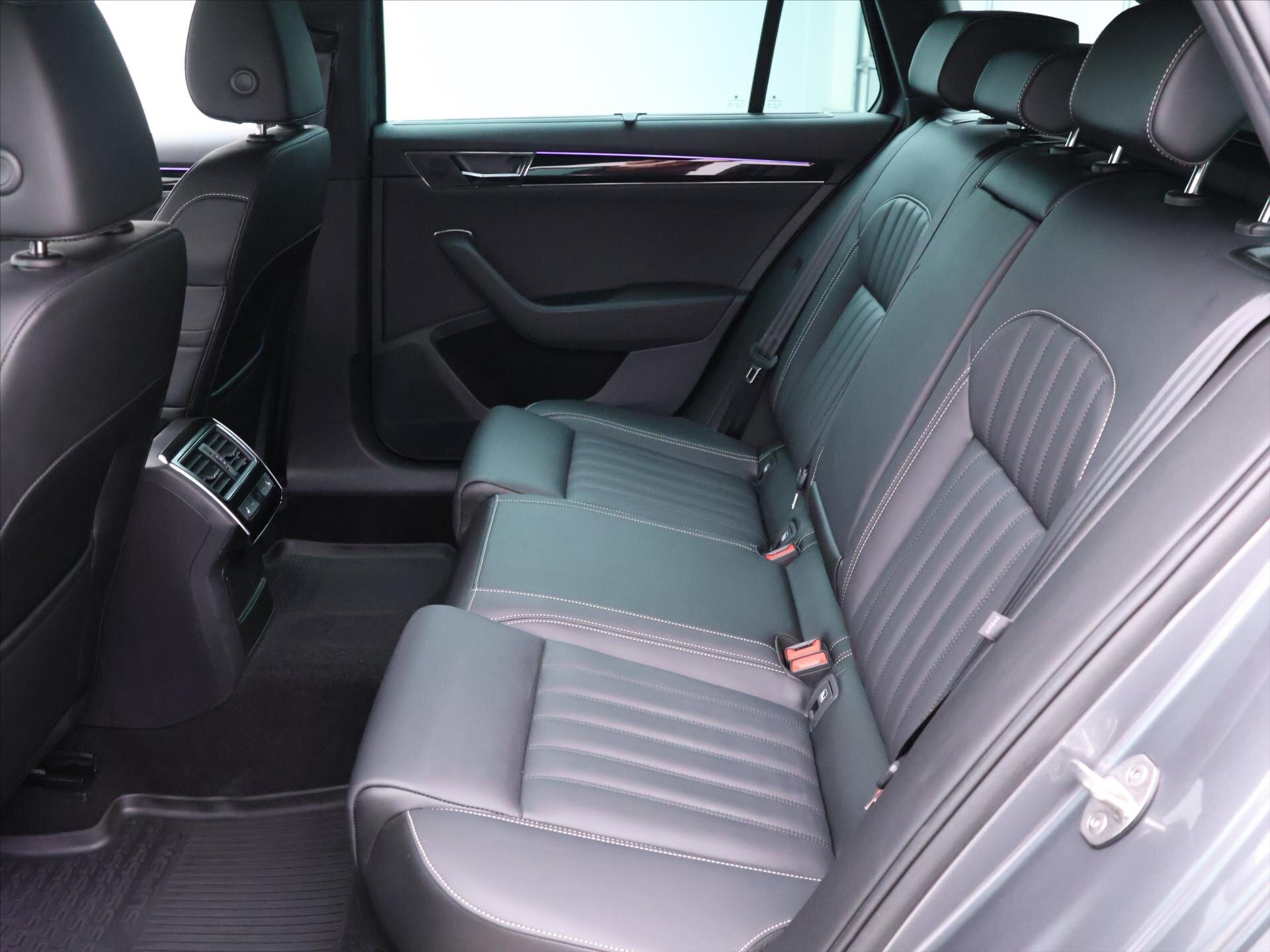 Škoda Superb Kombi 2,0 l 147 kw