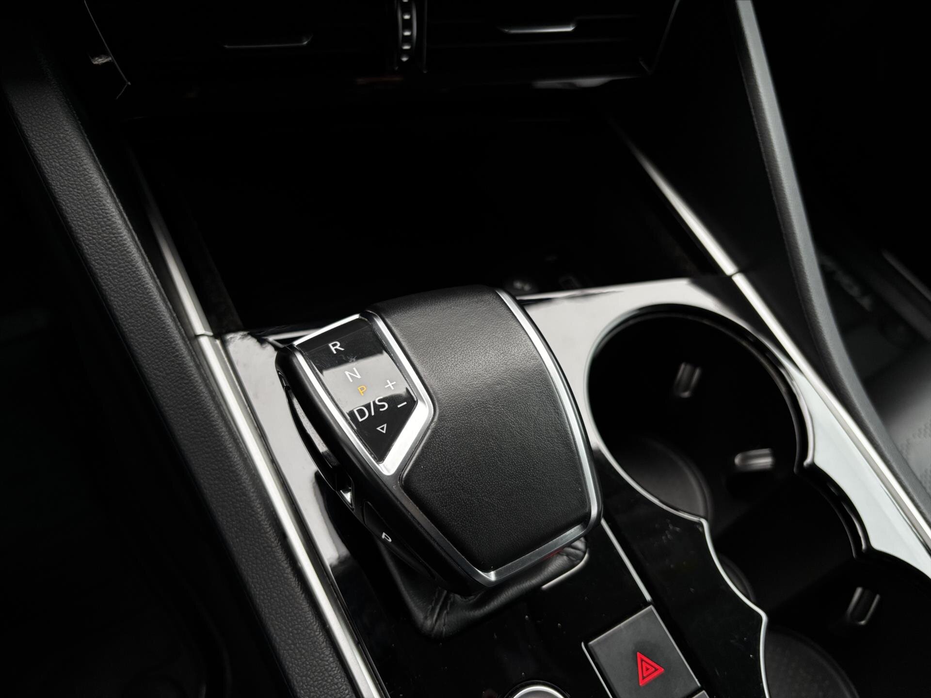 Volkswagen Touareg SUV / Terénní 3,0 l 210 kw