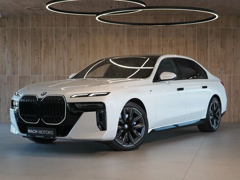 BMW Řada 7 Sedan / Limuzína 3,0 l 220 kw
