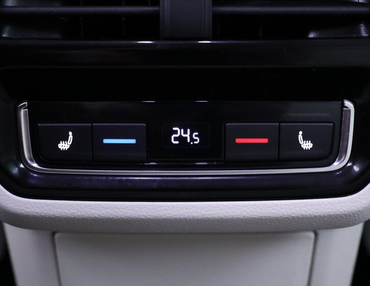 Volkswagen Passat Kombi 1,4 l 110 kw