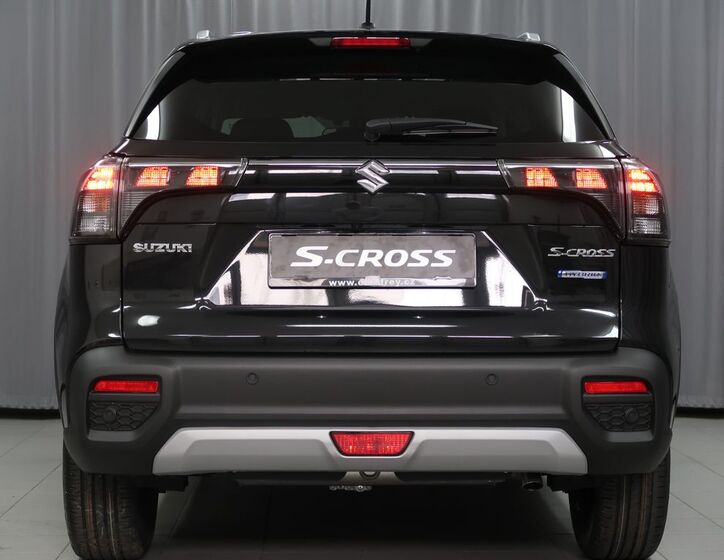 Suzuki S-Cross 7